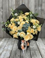 Букет цветов из:  Розы и Лизиантусы в Славный