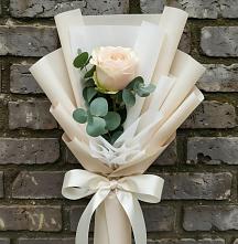 Букет цветов из:  Розы в Славный