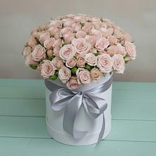 Цветочная композиция из Розы в шляпной коробке в Славный