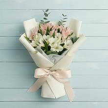 Букет цветов из:  Альстромерии в Славный