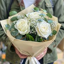 Букет цветов из:  Розы в Славный