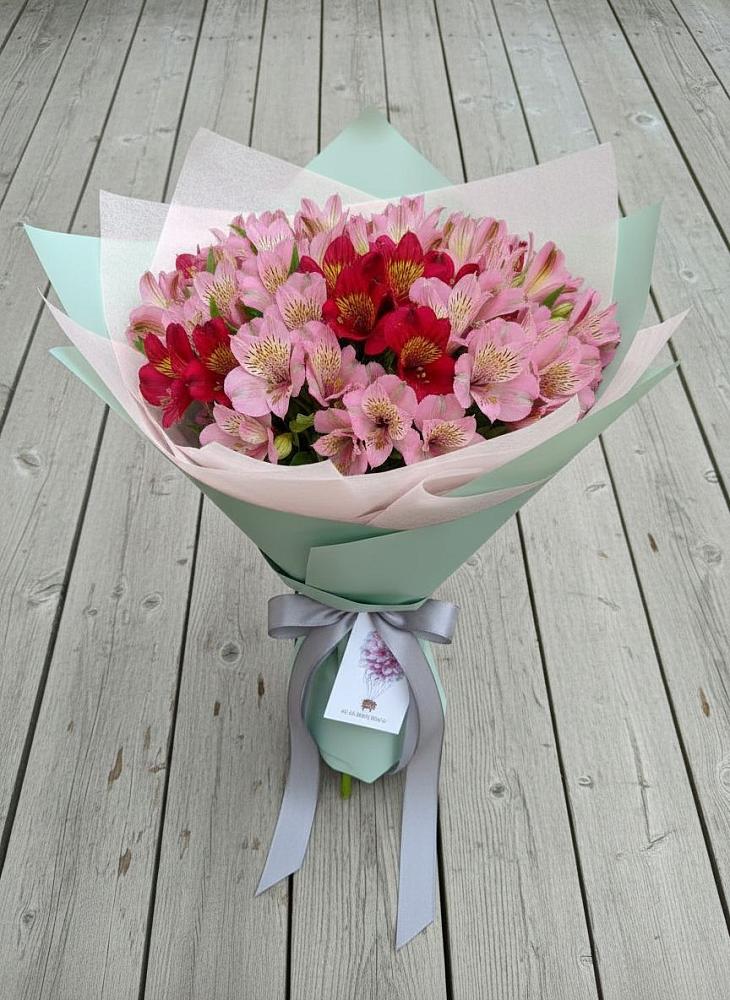 Букет цветов из: Альстромерии в Славный