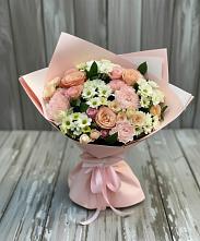 Букет цветов из:  Гвоздики, Розы и Хризантемы в Славный