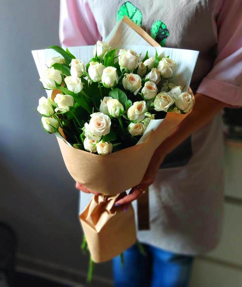 Букет цветов из: Розы в Славный