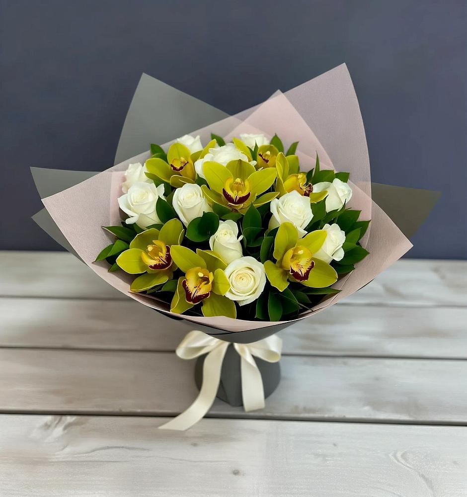 Букет цветов из: Орхидеи и Розы в Славный