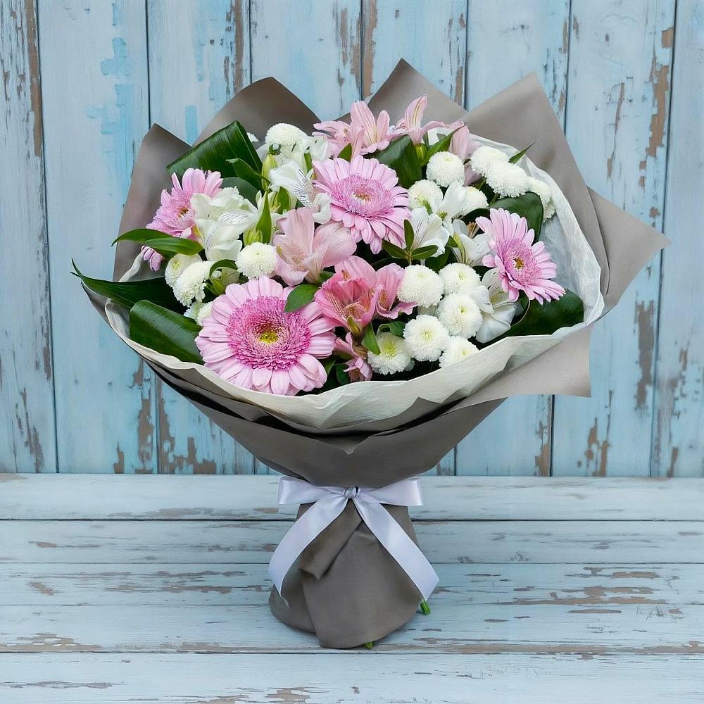 Букет цветов из: Герберы, Альстромерии и Хризантемы в Славный