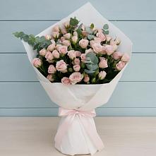Букет цветов из:  Розы в Славный