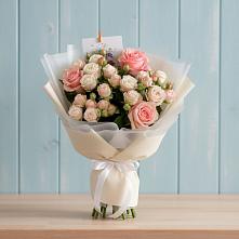 Букет цветов из:  Розы в Славный