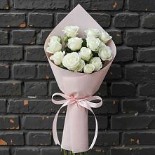 Букет цветов из:  Розы #REPLACE_PRED# Славный