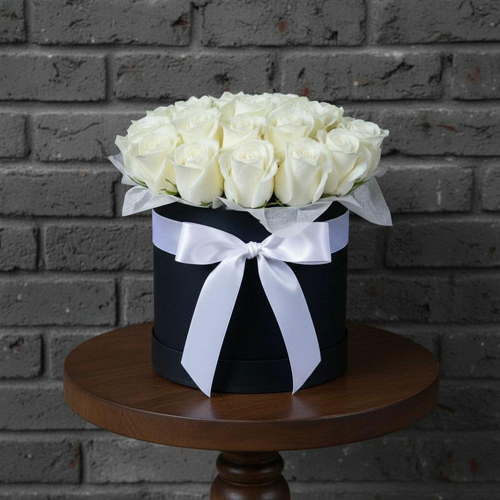 Цветочная композиция из Розы в шляпной коробке в Славный