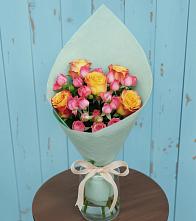 Букет цветов из:  Розы в Славный