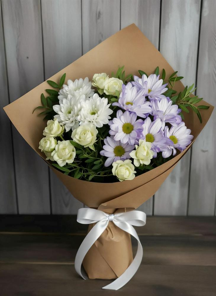 Букет цветов из: Хризантемы и Розы в Славный