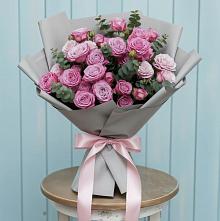 Букет цветов из:  Розы в Славный